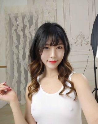 芳芳郁金香_4K日韩免费观看