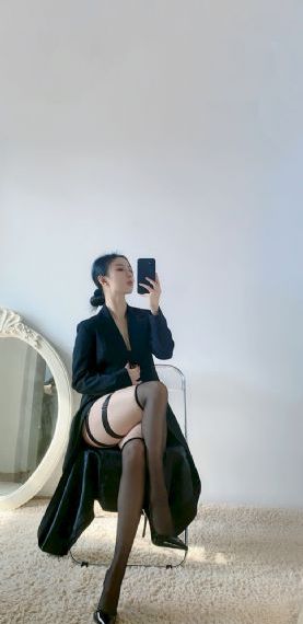 蜜桃av鲁一鲁一鲁一鲁_蓝光超清在线观看
